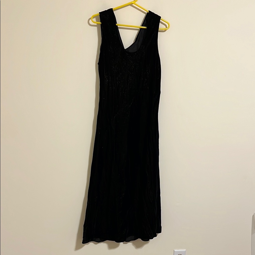 NEW WHBM $160 Velvet Slip dress Black Dress sizes 2,4,6 8, 10, 14,16,18 - Picture 4 of 11